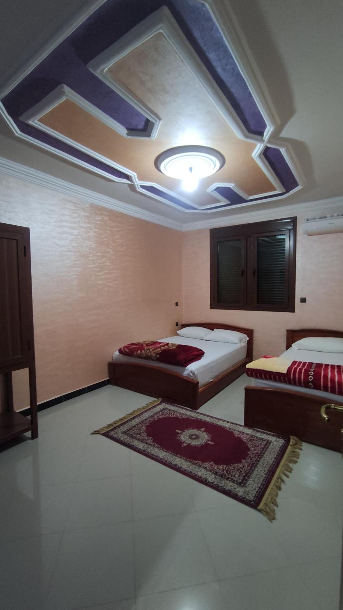 Iazal Hotel Уарзазат Экстерьер фото